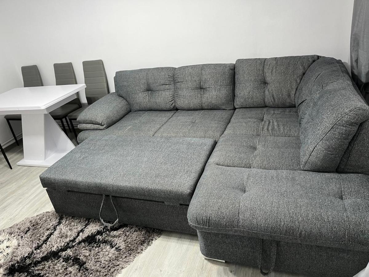 Home Sweet Home Apartment With 3 Rooms Buzău Exterior foto